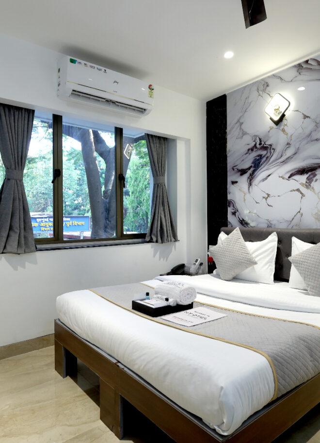 Executive Class Room at MyOtel Santacruz – Hotel Near Mumbai Airport